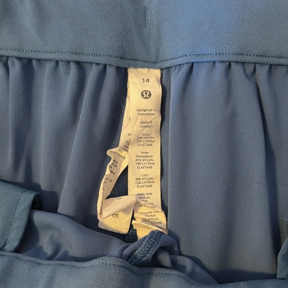 Lululemon Keep Moving Joggers